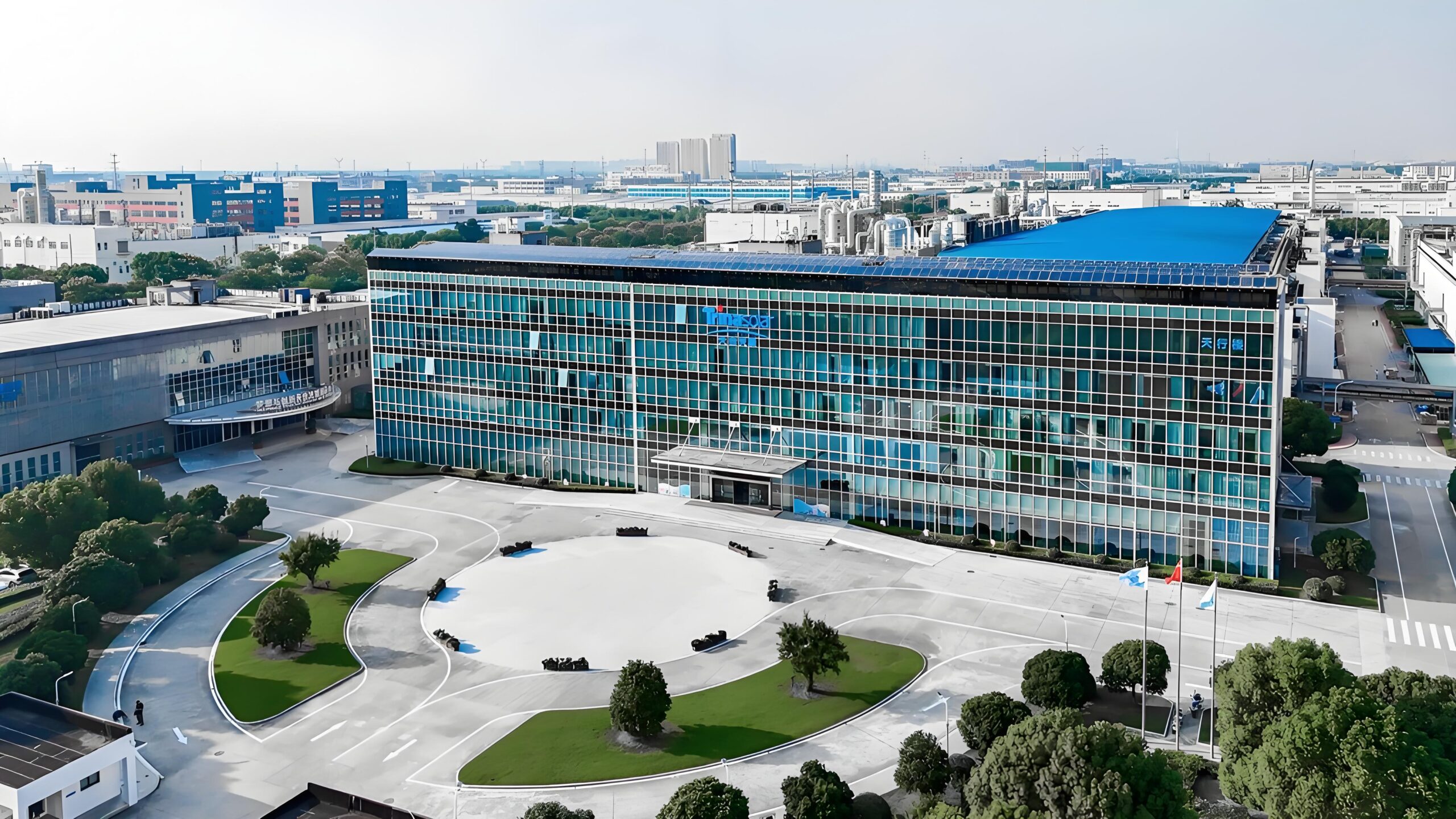 Key Trina Solar panel specs