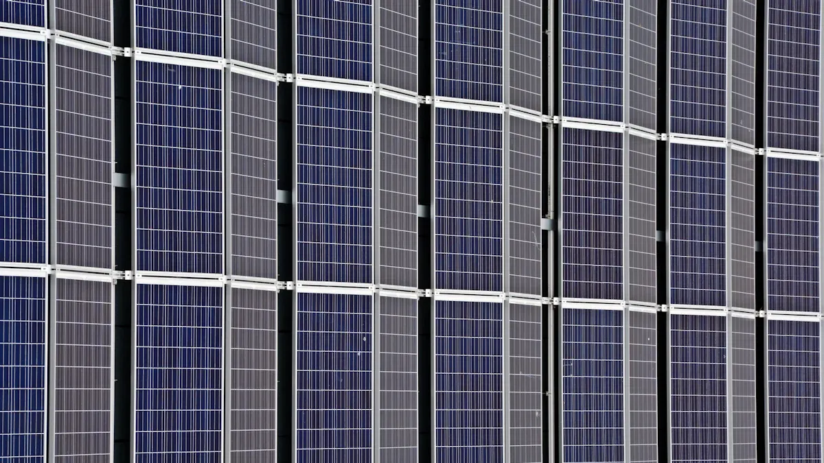 Tailored Solar Panels vs Standard Solar Panels Pros and Cons